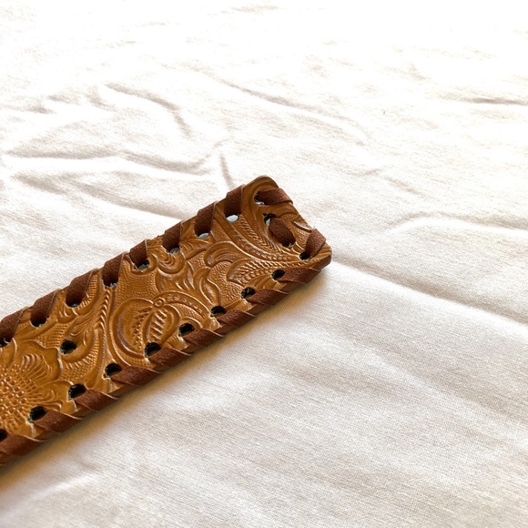 Belt - Picture 4 of 5